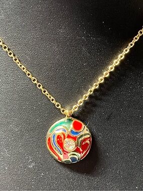Avon Gold-Tone Multicolor Enamel Pendant Necklace - Red, Green, Blue, Cream
NEW